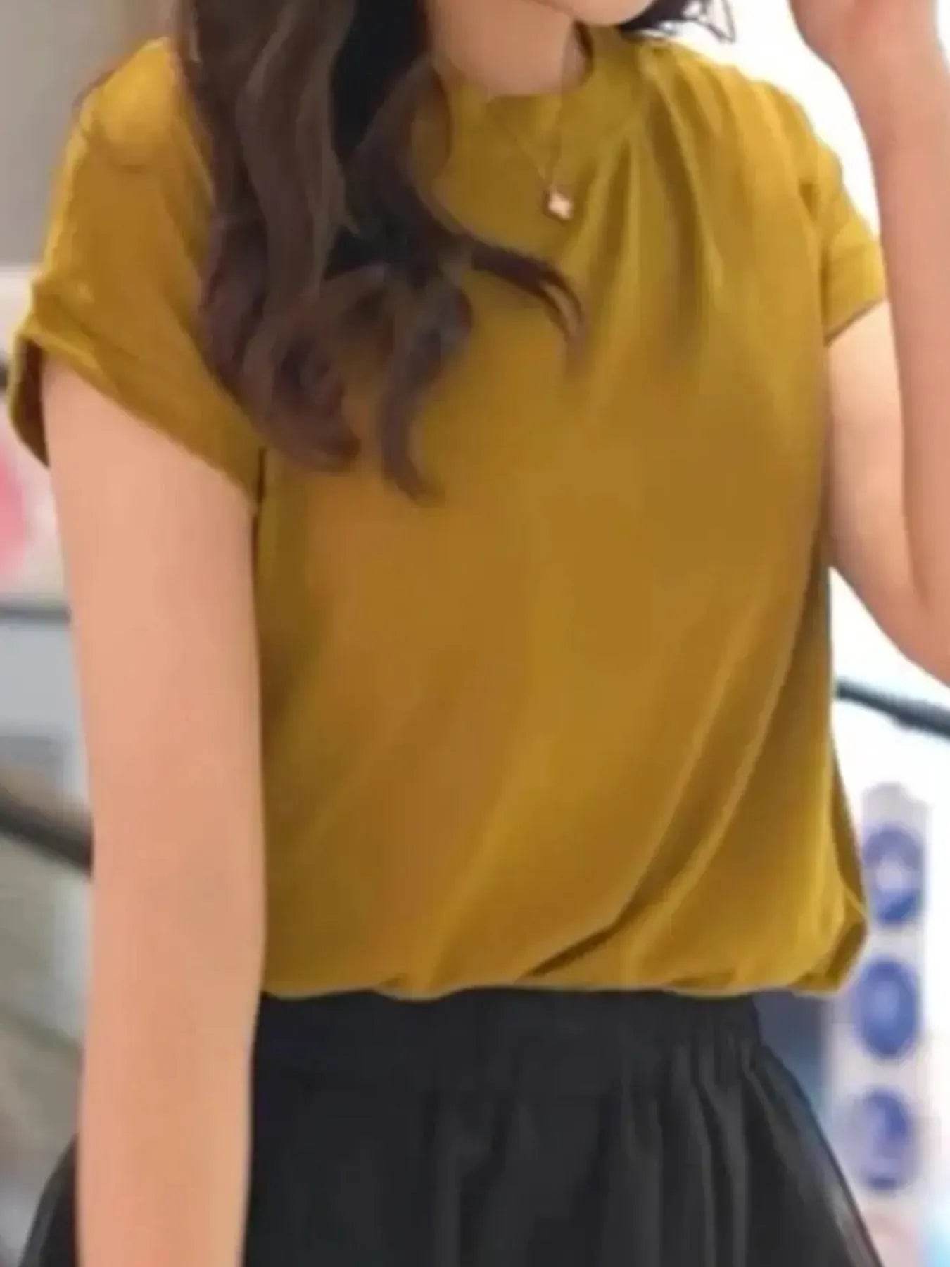 Round Neck Short Sleeve T-Shirt Trendsi a47f3eb4-4d21-47d0-900b-84ee53493530-Max-Origin