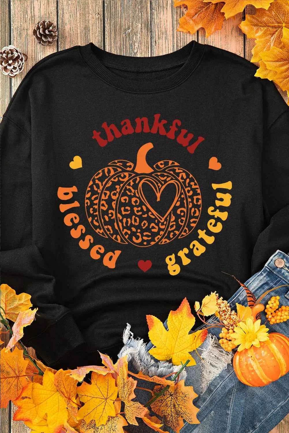 Pumpkin Graphic Long Sleeve Sweatshirt Trendsi a481debc-5f54-422c-b9ec-ed0ecc55944f-Max
