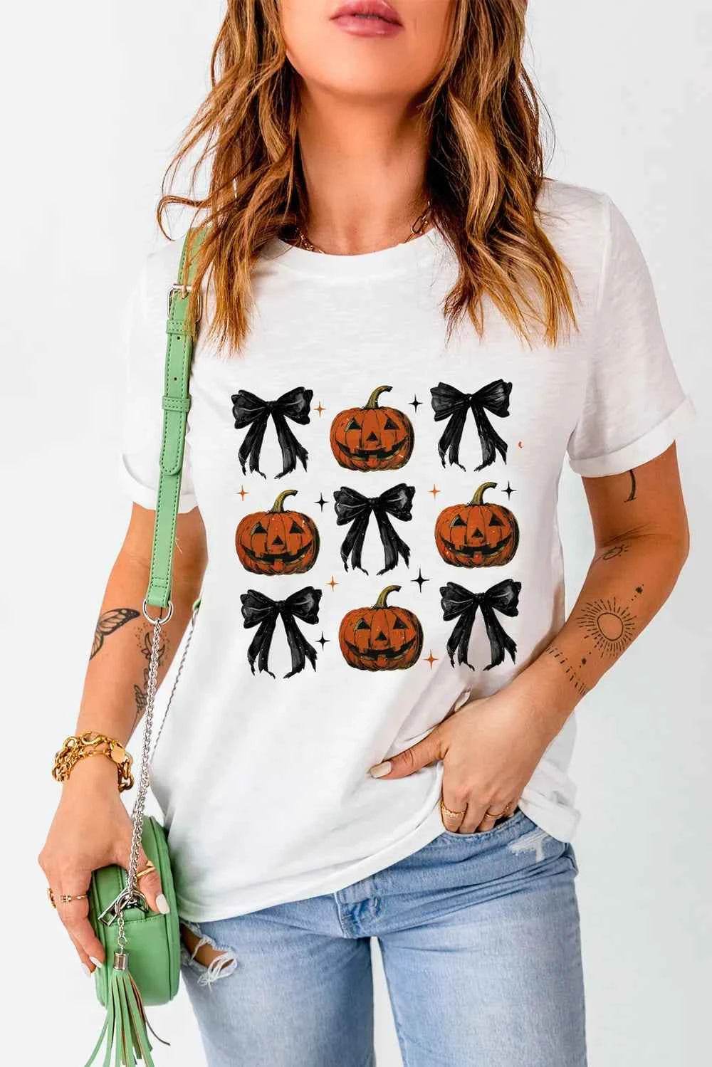 Pumpkin Round Neck Short Sleeve T-Shirt White Trendsi a66dac11-12ba-402c-b9ea-5a9b5943e18f-Max