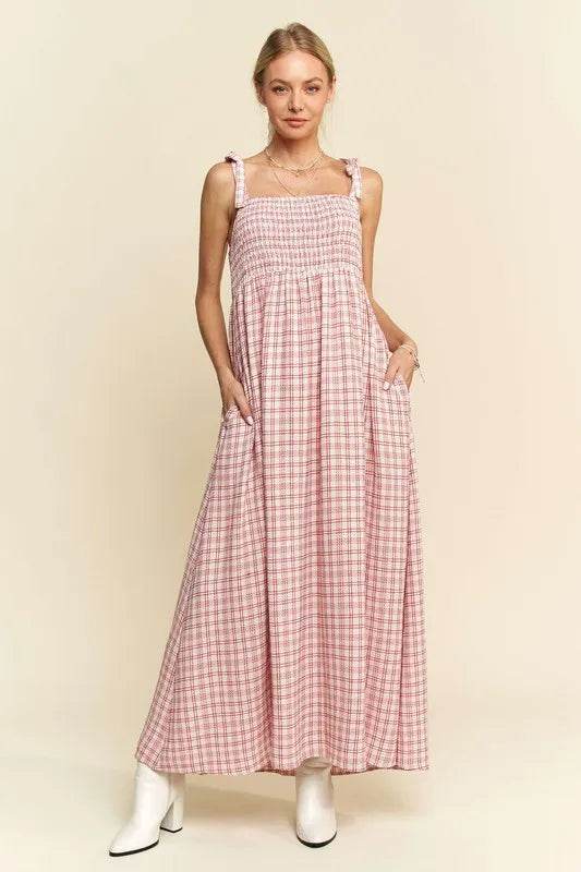 Davi & Dani Smocked Sleeveless Maxi Cami Dress Trendsi a6d7496ac0274605833ebd3776f05c29-Max-Origin
