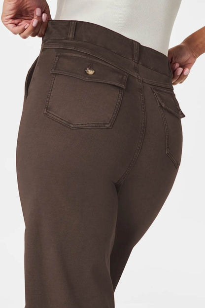 High Waist Jeans with Pockets Trendsi a7345ace-f6cd-41ff-83bb-e3ec41b88530-Max