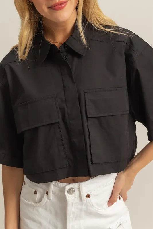 HYFVE Front Pockets Poplin Collared Neck Crop Shirt Trendsi a7dddf22-f0bc-4c4e-b937-9cffd52aec53-Max-Origin
