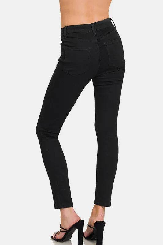 Zenana High Rise Skinny Jeans with Pockets Trendsi a8124e6e-767b-4a08-afa9-b06d6f4b9b8e-Max