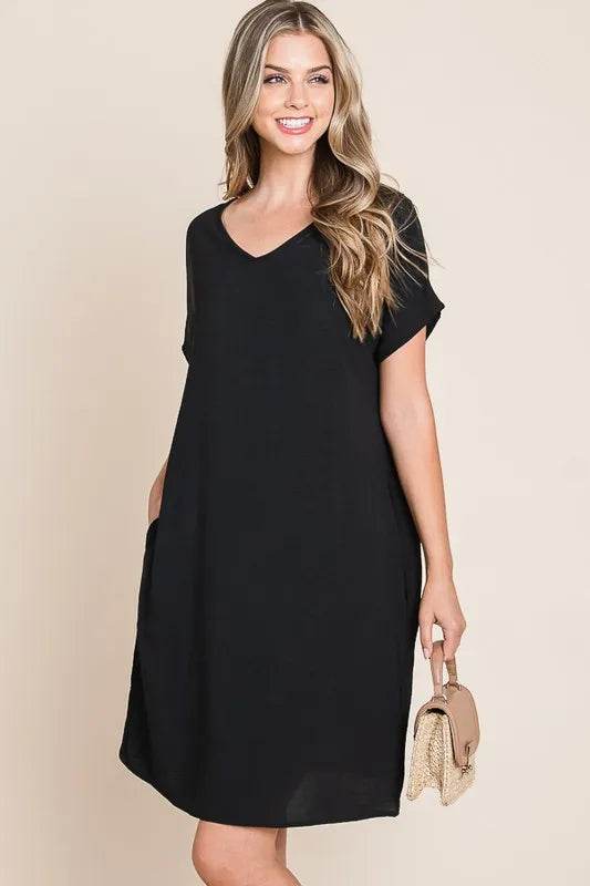 BOMBOM V-Neck Short Sleeve Dress with Pockets Trendsi a8b1dfcb-7f47-4d4a-8b20-f0ffc60788da-Max-Origin