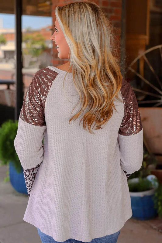 Leopard V-Neck Long Sleeve Top Trendsi a9129ba7419649d3af80a368fc7e88b7-Max
