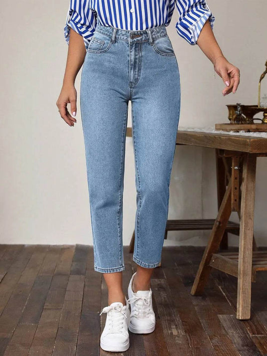 High Waist Jeans with Pockets Light Trendsi a9a01cfa-4cbe-47f7-a6b8-1b522bfc4c15-Max