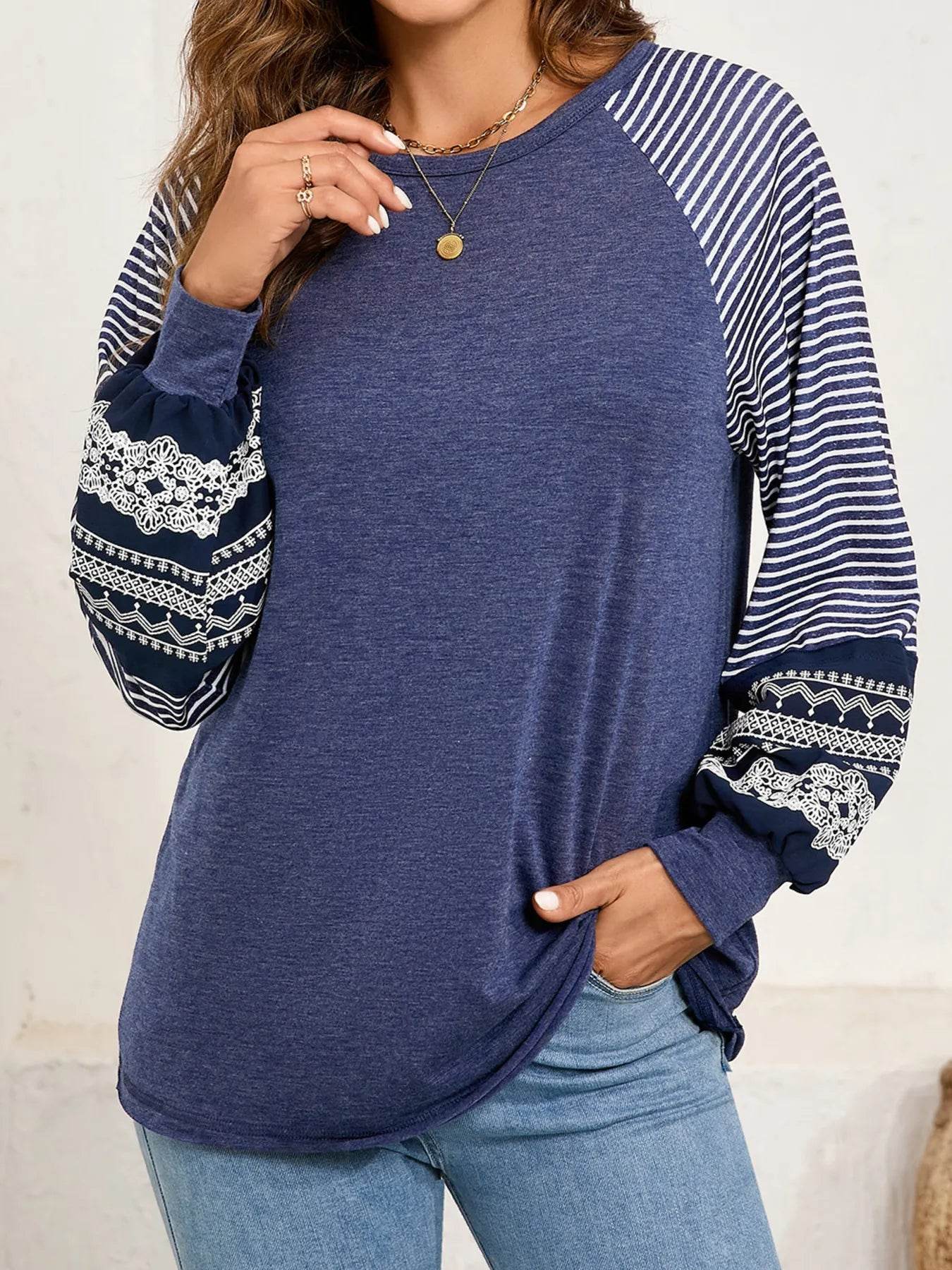 Contrast Print Striped Raglan Long Sleeve Loose Top Navy Trendsi a9c26ed7b1b245a2a39d84984ef1869f-Max-Origin