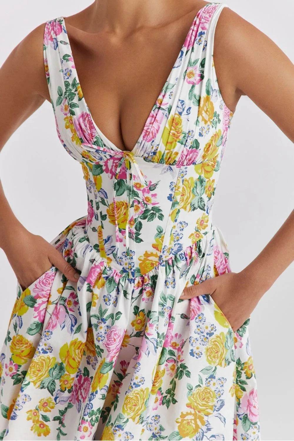 Floral V-Neck Sleeveless Midi Dress with Pockets Multicolor Trendsi aa8d59a1-b476-4941-b2d2-f5503a69a3b6-Max-Origin