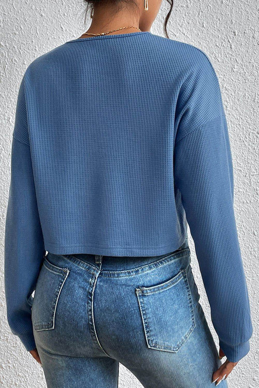 Ivy Lane Cropped V-Neck Raglan Sleeve Buttoned Blouse Trendsi aa93412b6b8148cc9dcf5a85d04f93b6-Max