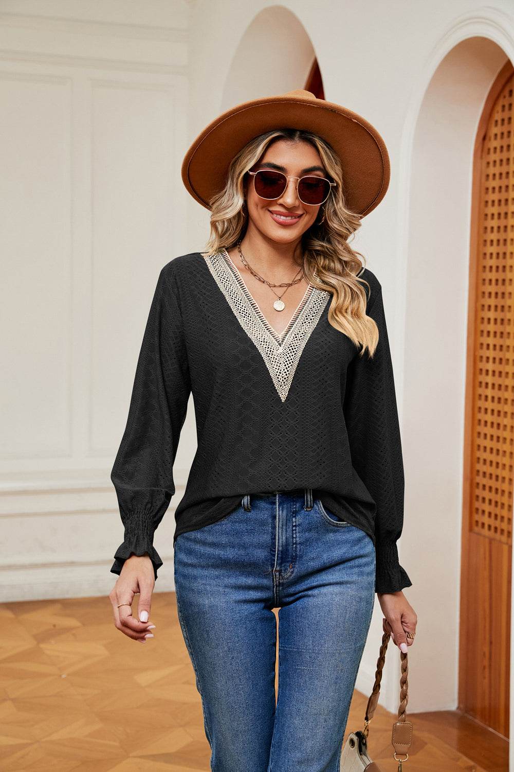 Contrast Flounce Sleeve Blouse Trendsi ab8e16b1f38e48499caecba394e32fc6-Max