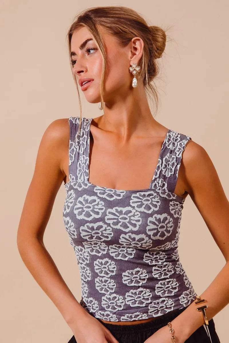 SO ME Two Tone Floral Seamless Tank Top Trendsi abe80f7c4eb2451eb46656cd097e0e4b-Max-Origin