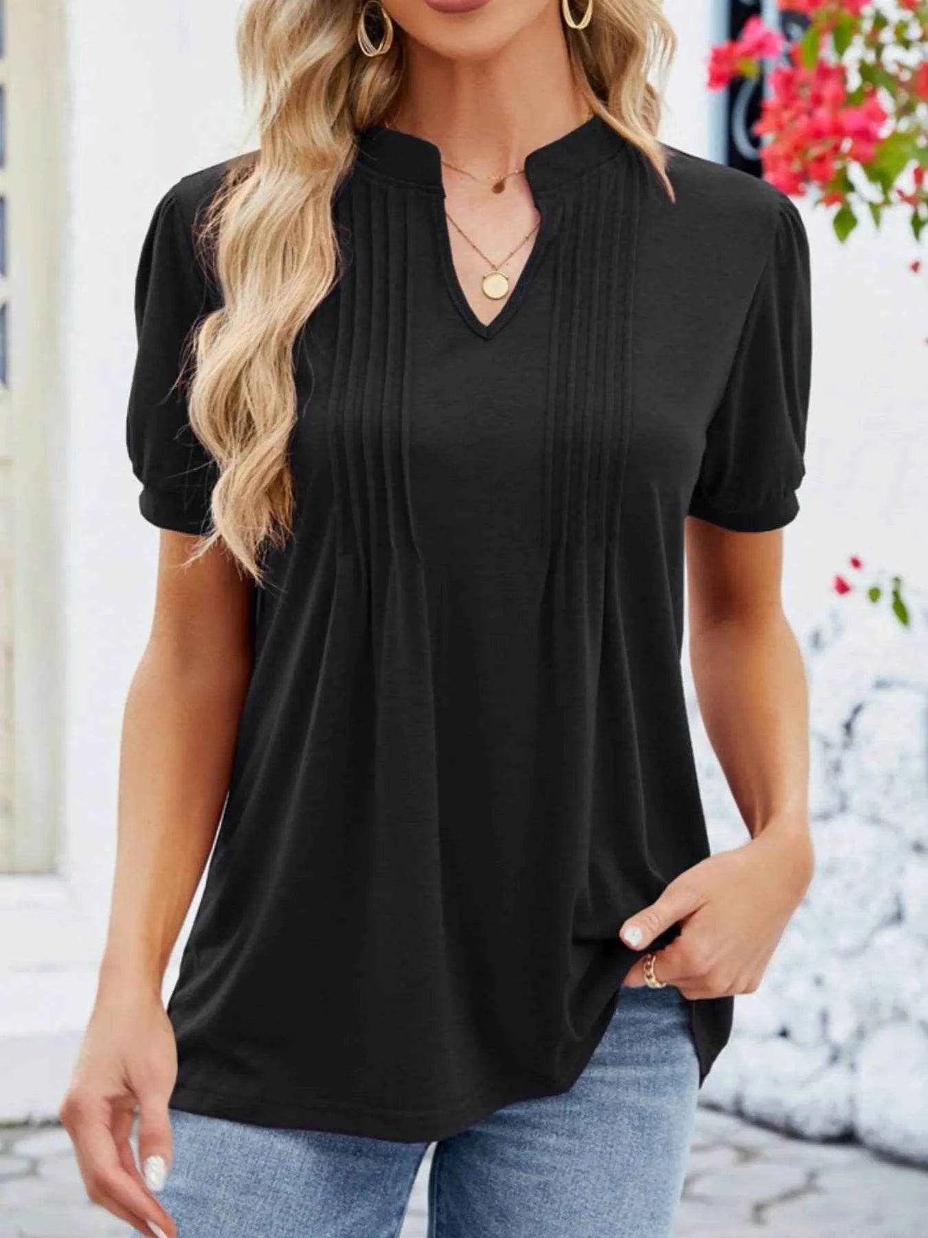 Notched Short Sleeve T-Shirt Trendsi abf99780-924b-49a9-884a-226906dfab86-Max-Origin