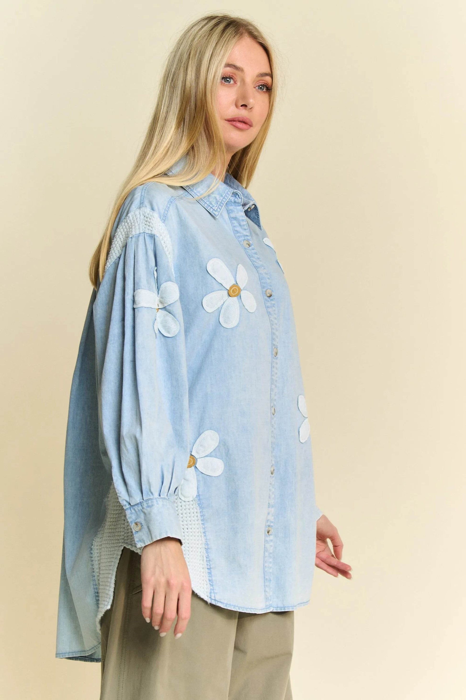 Davi & Dani Lightweight Washed Daisy Patch Waffle Knit Shirt Trendsi ad1af4d546a440739a6b84d59da28bf7-Max-Origin