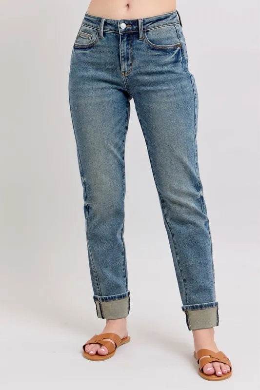 Judy Blue Full Size Mid Rise Vintage Wash Double Roll Cuff Boyfriend Jeans Plus Size Trendsi ad323257ccf0448d9fee8f4caba3201a-Max-Origin