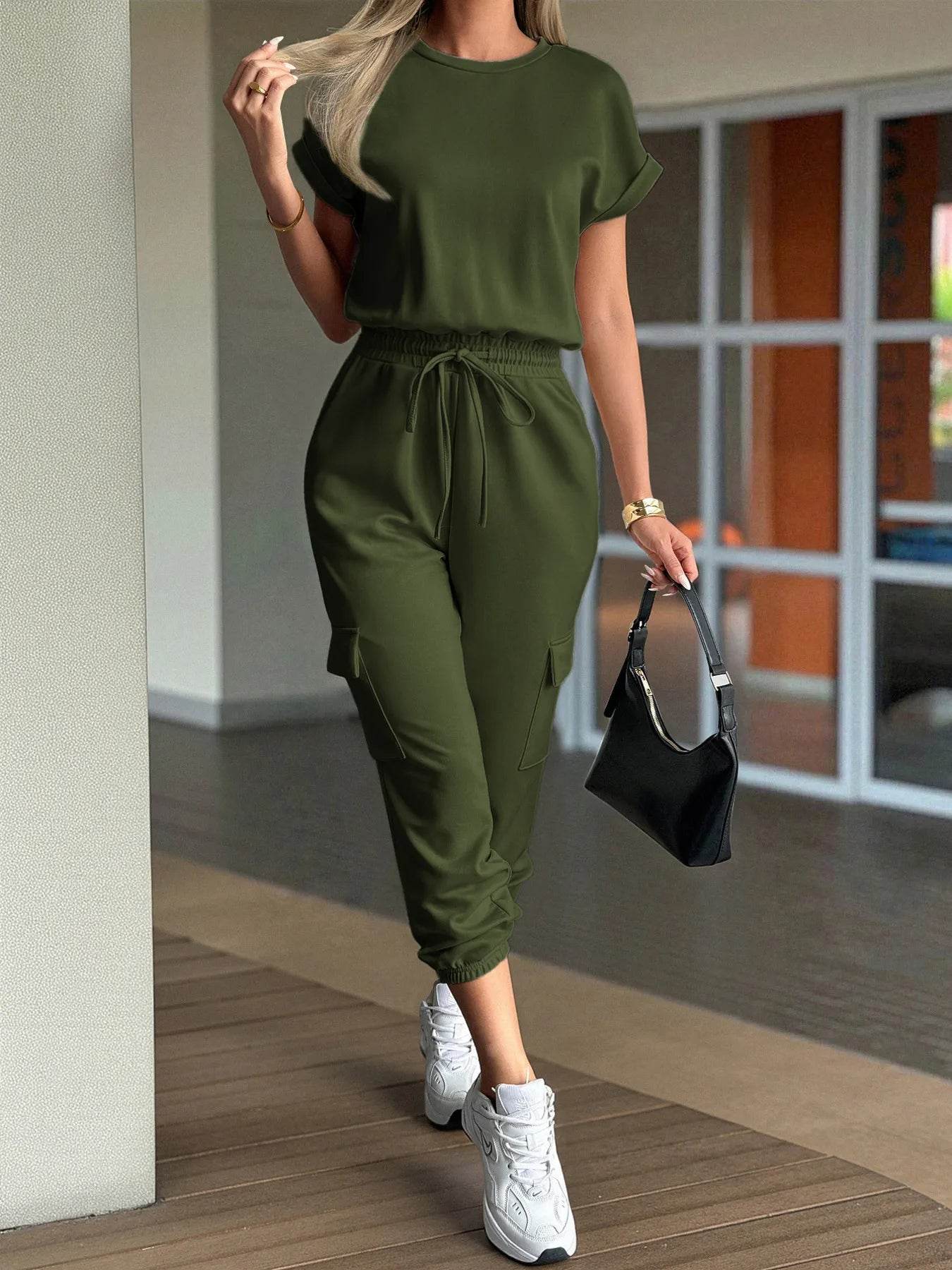 Round Neck Short Sleeve Top and Pants Set Green Trendsi ad85f045b24142fc85529397cb3af009-Max-Origin