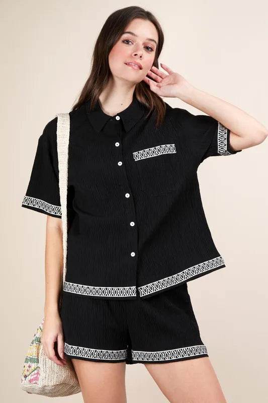 VERY J Crinkled Woven Shirt Top & Shorts Set Trendsi ae66fb2974e04b809ca801abd8d5fb01-Max-Origin