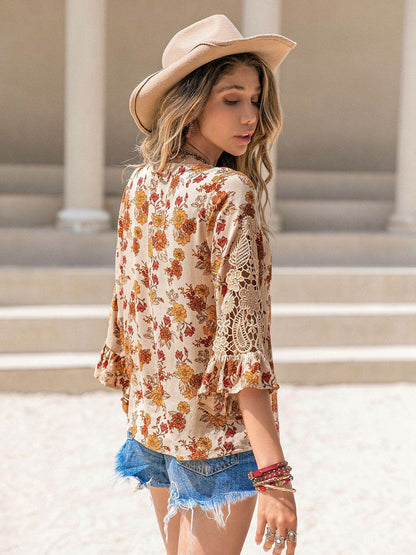 Floral V-Neck Spliced Lace Blouse Trendsi ae8d6d504ec247c597a3899af06a984c-Max