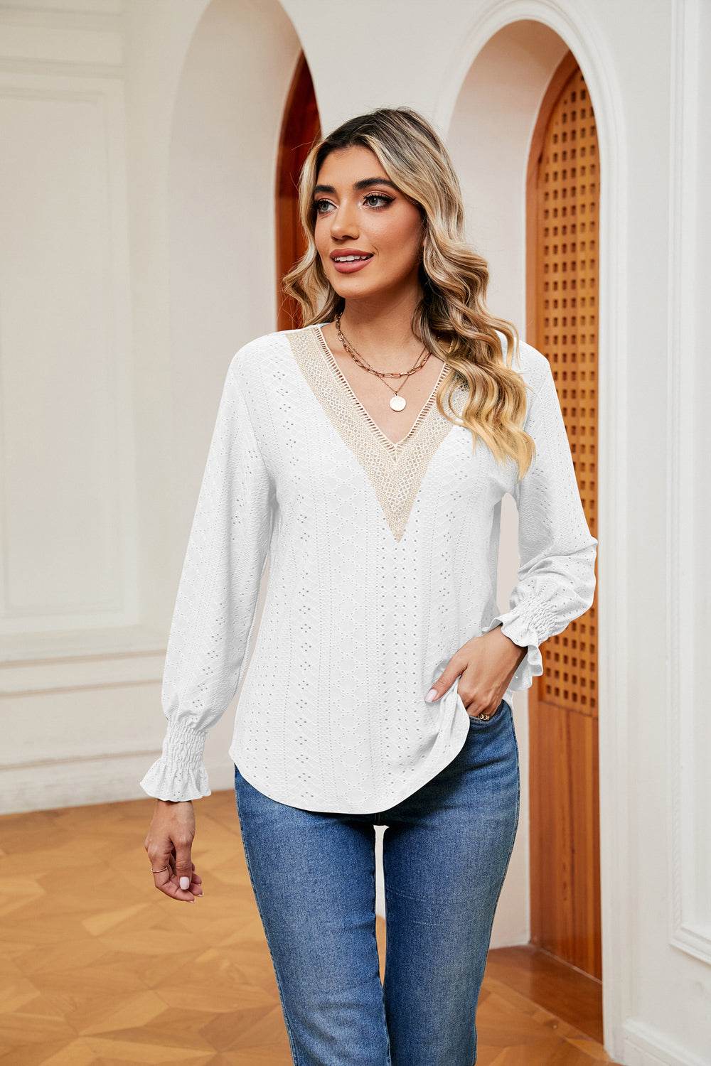 Contrast Flounce Sleeve Blouse White Trendsi aec2f7f5d92a4d3b85d847665d695d3a-Max