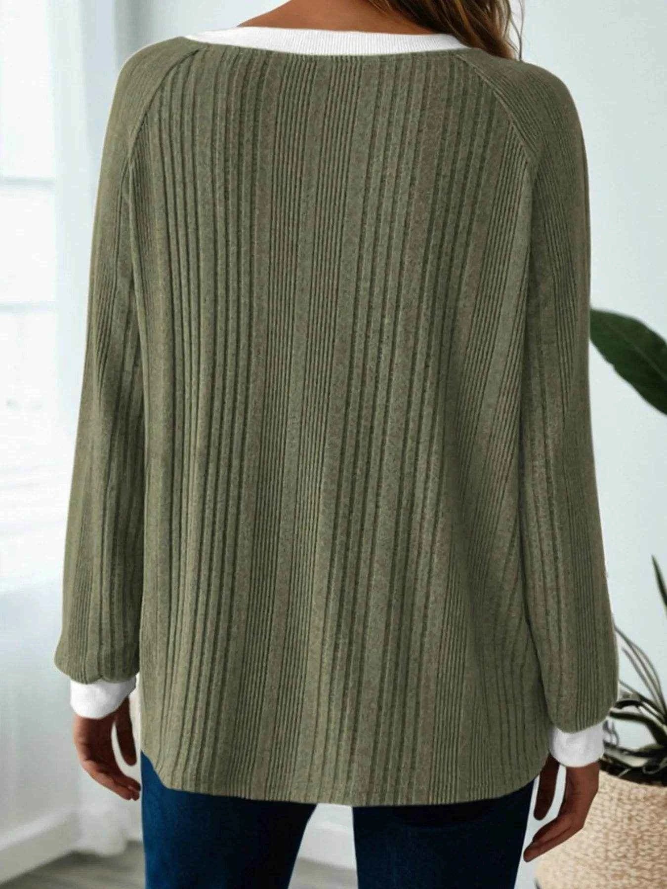 Ribbed Contrast Cuffed Round Neck Long Sleeve T Shirt Trendsi af8eda21aa64408e96c0334434ecb453-Max-Origin