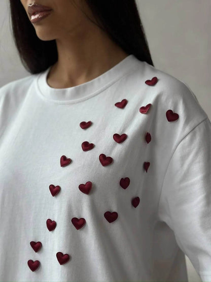 Plus Size Heart Round Neck Short Sleeve T-Shirt Trendsi b0587929c91b4de4b3c226c110a943fd-Max-Origin