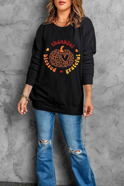 Pumpkin Graphic Long Sleeve Sweatshirt Trendsi b1496a0d-8f6e-42f8-adce-627e1f987f1a-Max