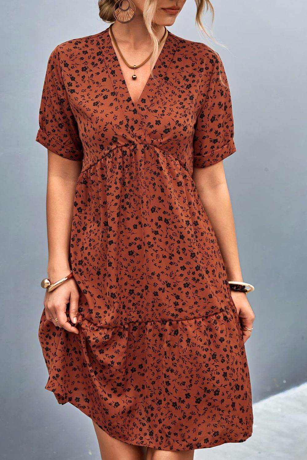 Ditsy Floral Empire Waist Plunge Short Sleeve Dress Rust Trendsi b22c3baa8bbc40938d83f70f7ab5bfbe-Max