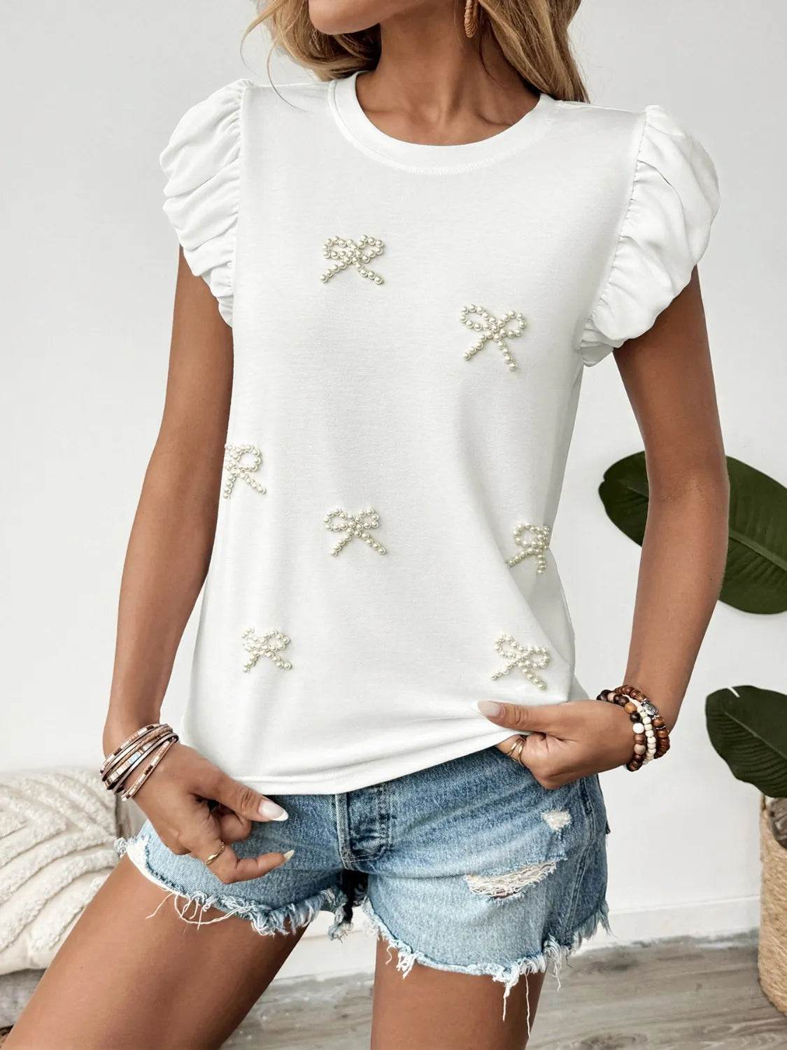 Pearl Bow Puff Sleeve T-Shirt White Trendsi b35b1855-a5b0-4fa8-acc1-333b496d0997-Max-Origin