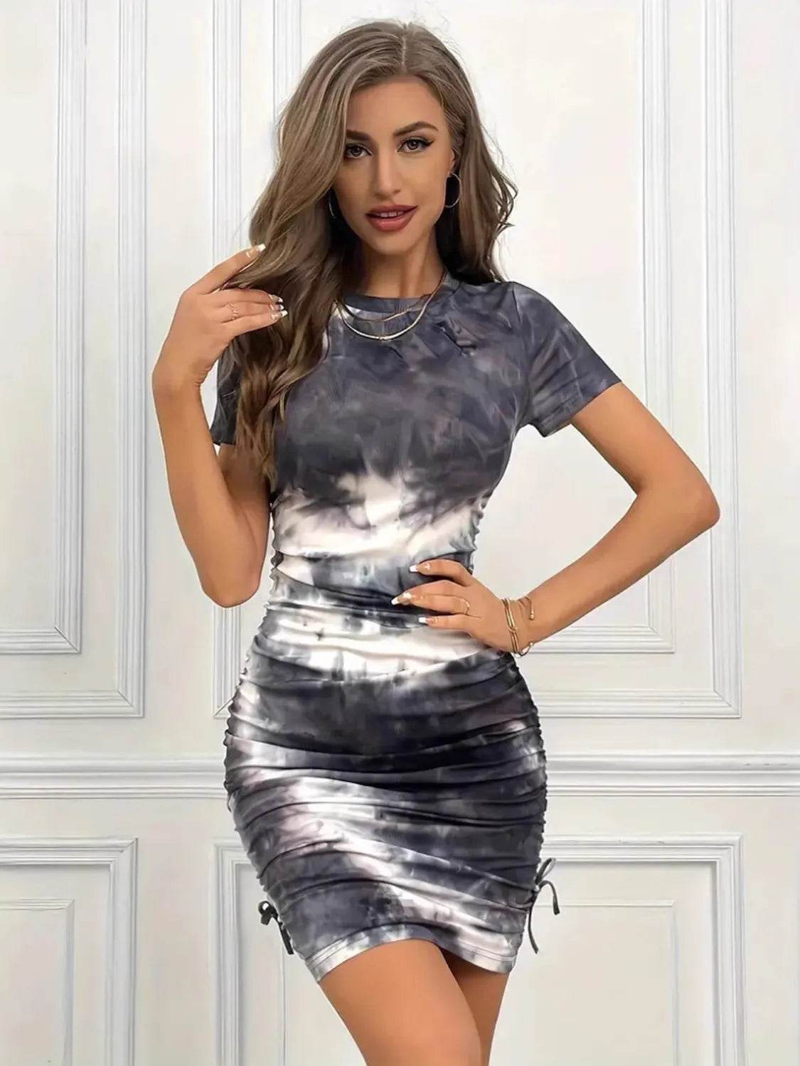 Drawstring Tie-Dye Round Neck Short Sleeve Dress Dark Gray Trendsi b5396dbb-9ca0-4f8f-9193-5a092fdcf6db-Max-Origin