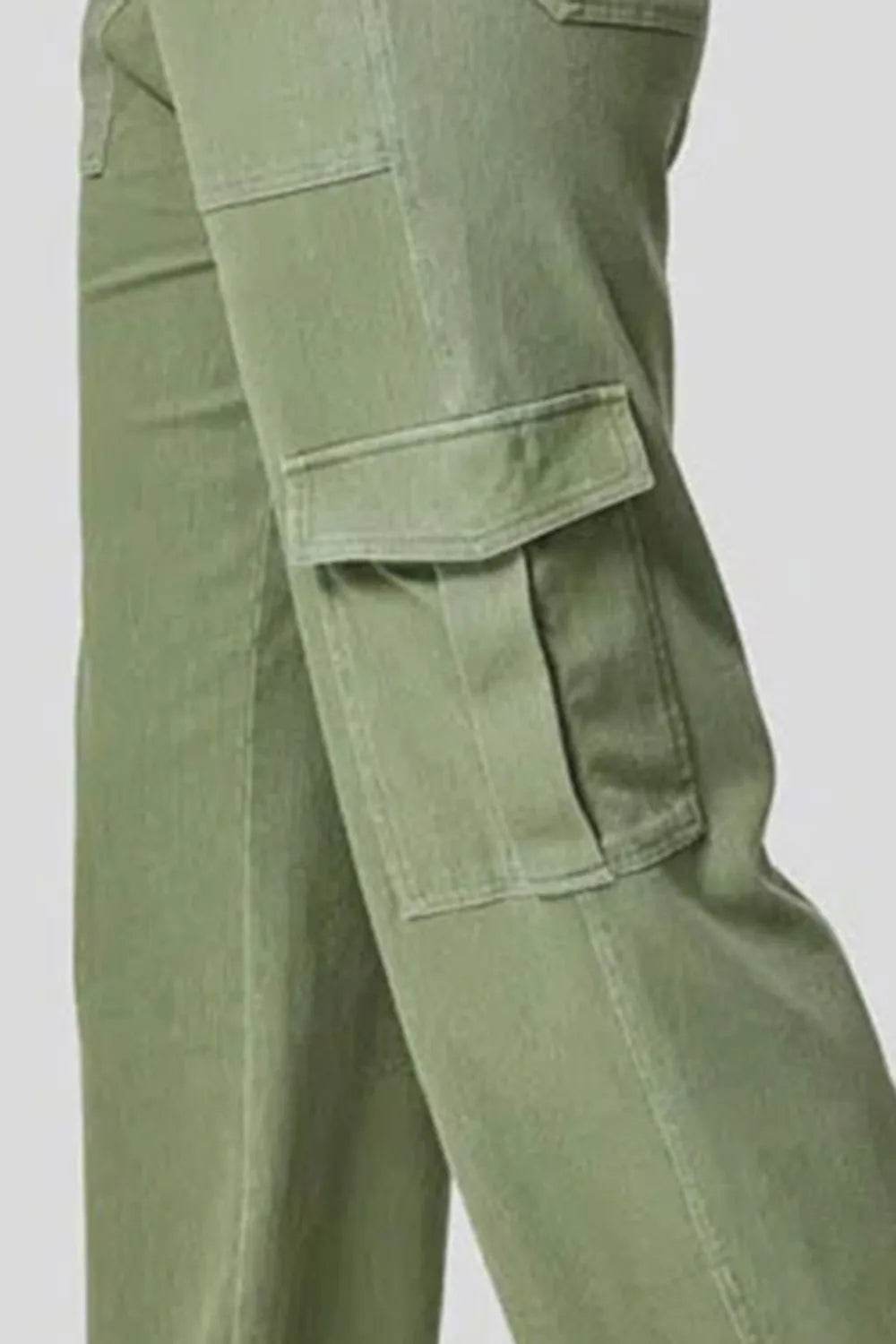 High Waist Straight Leg Cargo Jeans Trendsi b634855f-5d17-499a-b6c5-e0aa5ccfa358-Max