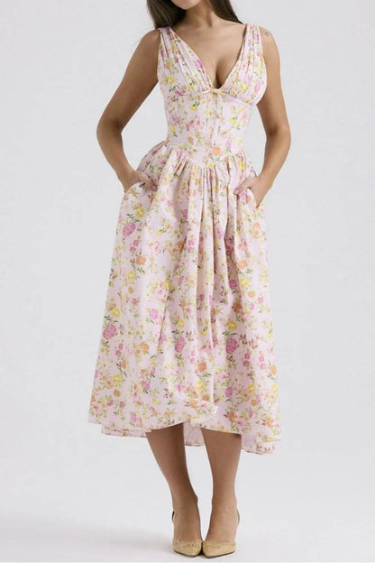 Floral V-Neck Sleeveless Midi Dress with Pockets Trendsi b74e99ba-6627-4108-bf57-ac215bfcecbf-Max-Origin