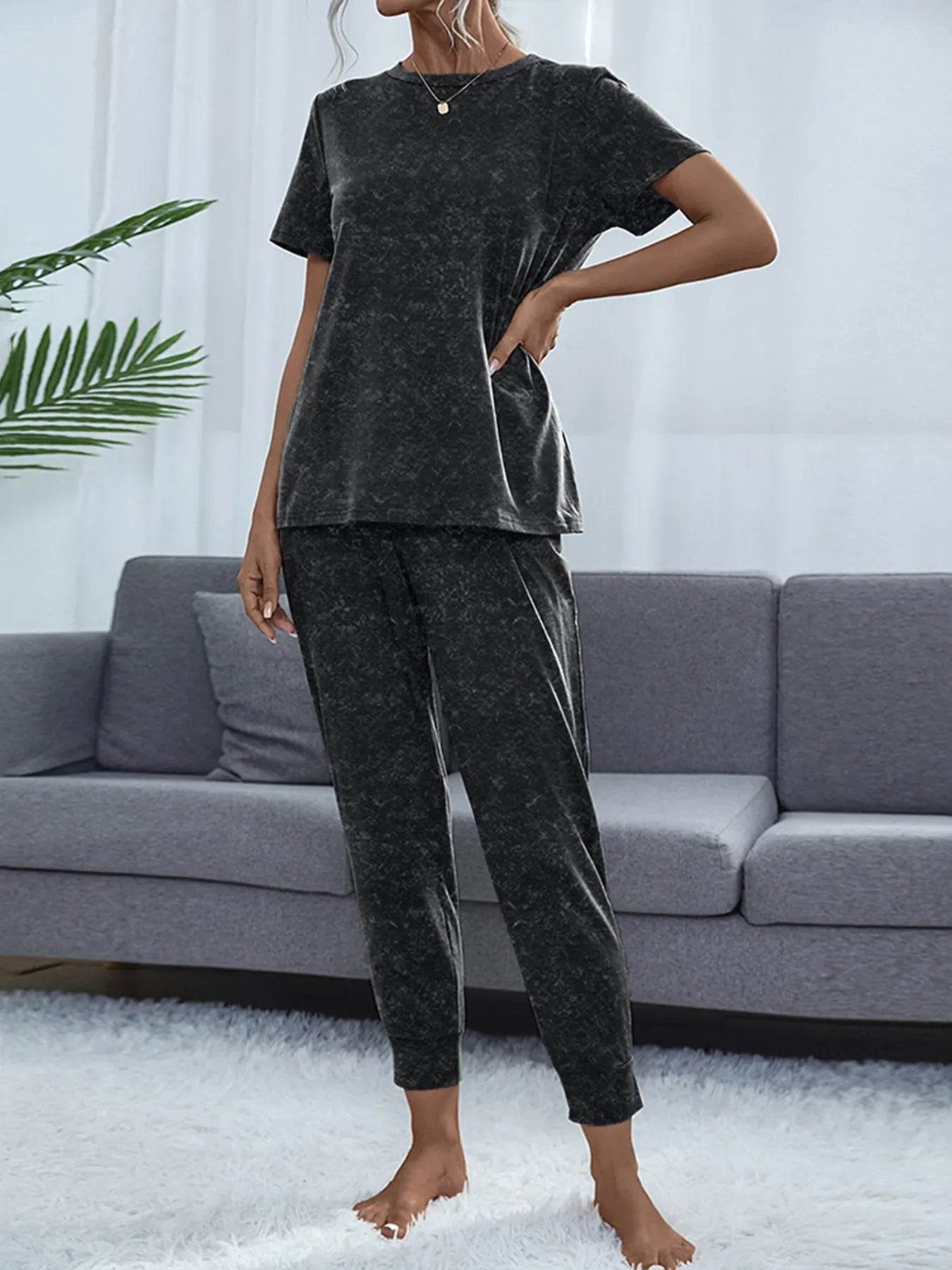 Round Neck Short Sleeve Top and Pants Lounge Set Trendsi b84a1ef978934b388707885d34fc01fb-Max-Origin