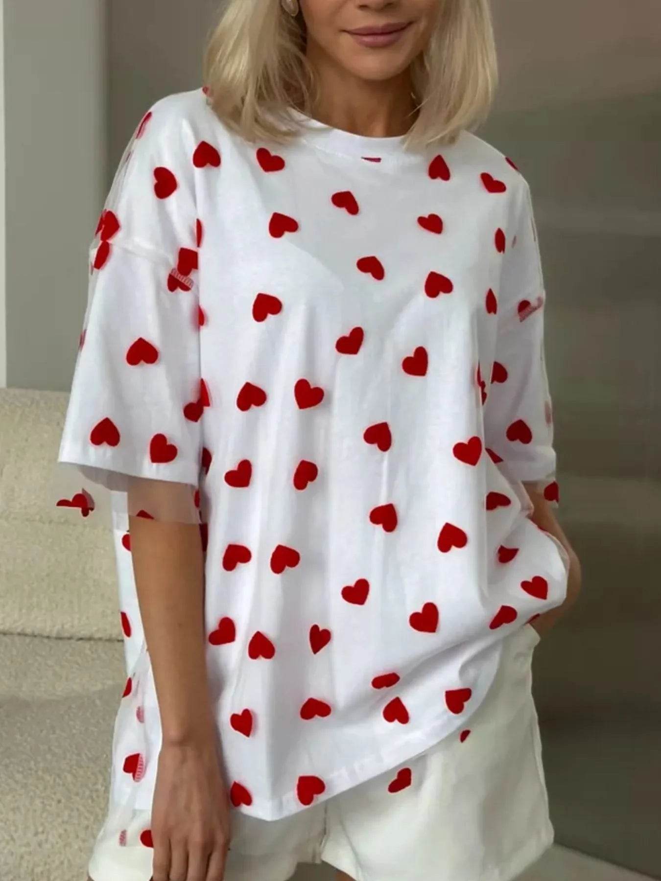 Heart Print Oversized T-Shirt Trendsi b86a70b1-161f-45b1-b6c1-ae8427f4af49-Max-Origin
