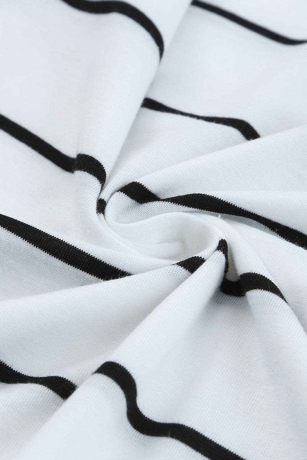 Striped Slit Sleeveless Maxi Dress Trendsi b86b3d3bf1024cfab9fc84436a73ed30-Max