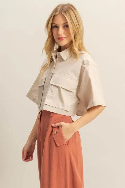 HYFVE Front Pockets Poplin Collared Neck Crop Shirt Trendsi b870882f-9b14-4930-bb6e-38b73b675860-Max