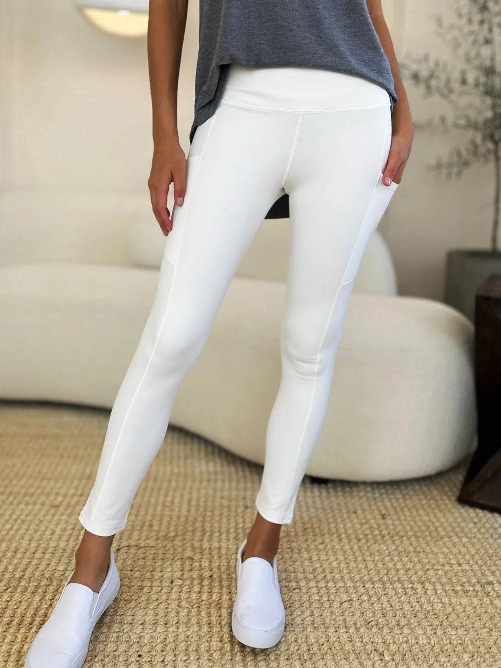 Wide Waistband Sports Leggings Trendsi b9c866fb-4345-44e0-93c2-1a0bf786628e-Max