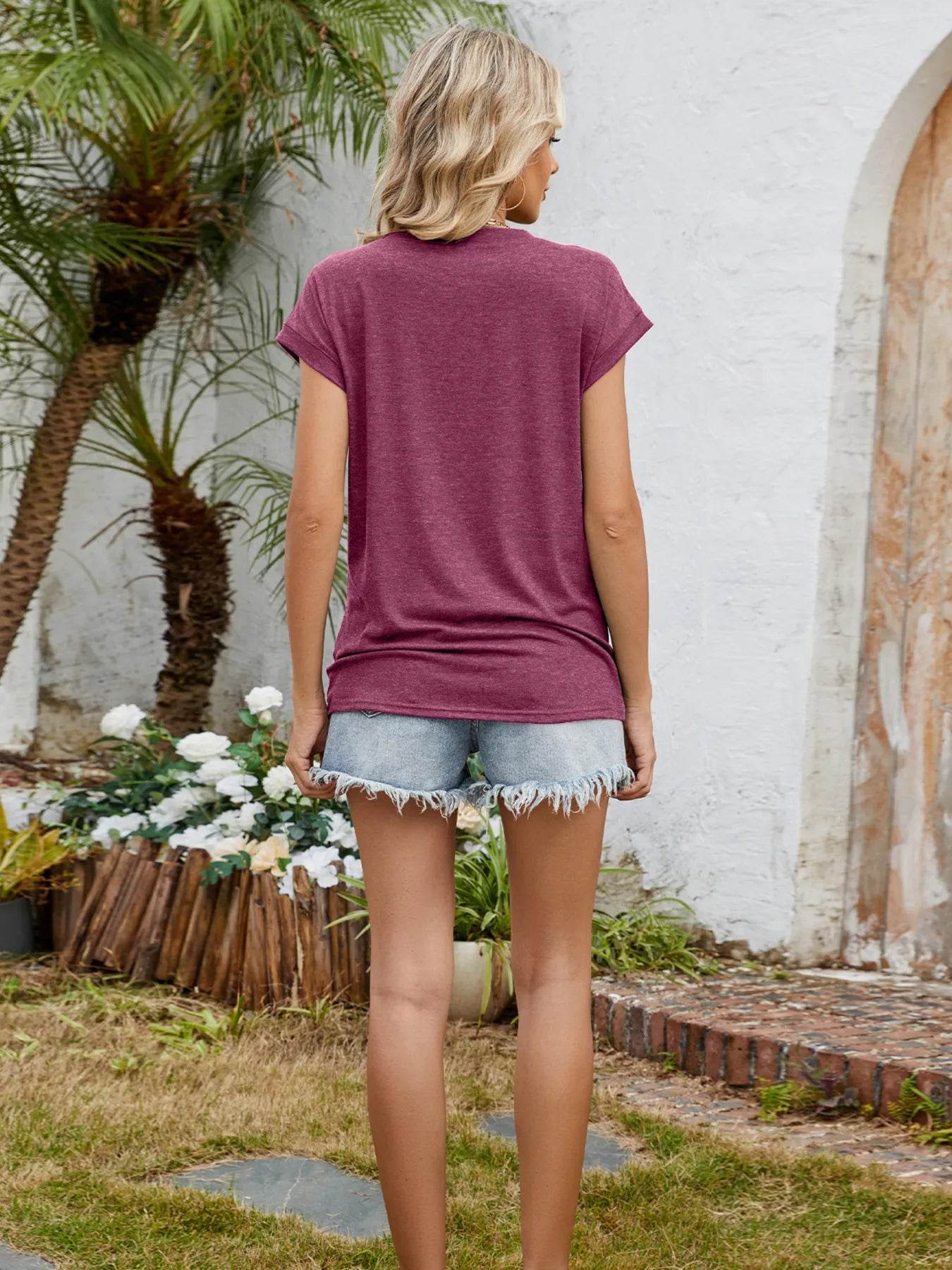 Round Neck Short Sleeve T-Shirt Trendsi bba43a1df5dc4c569efd9c0a63e8879b-Max-Origin