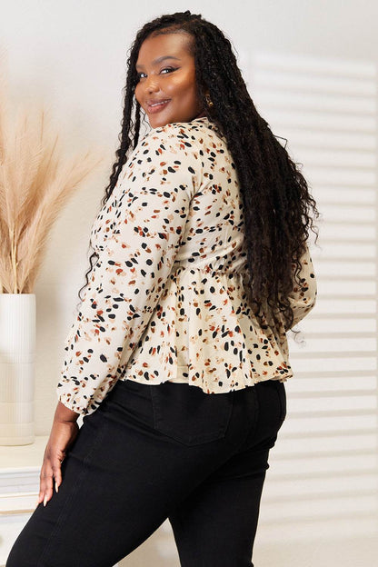 Honey Printed Tied Plunge Peplum Blouse Trendsi bc6a6686638b492d857f21da7da20745-Max