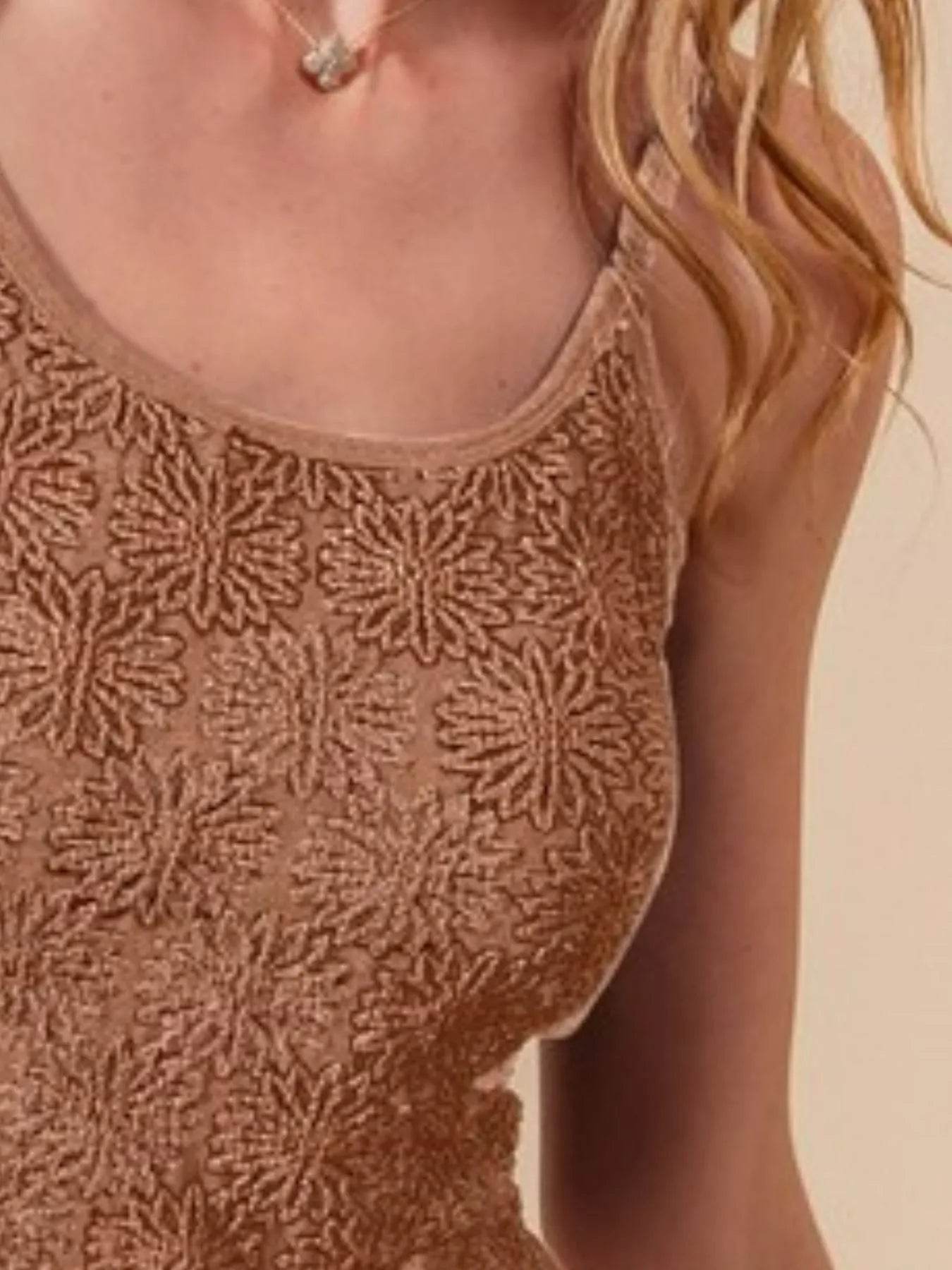 SO ME Two Tone Floral Seamless Tank Top Trendsi bfa7626e-6260-4523-9be1-6bb3a58eca9a-Max-Origin