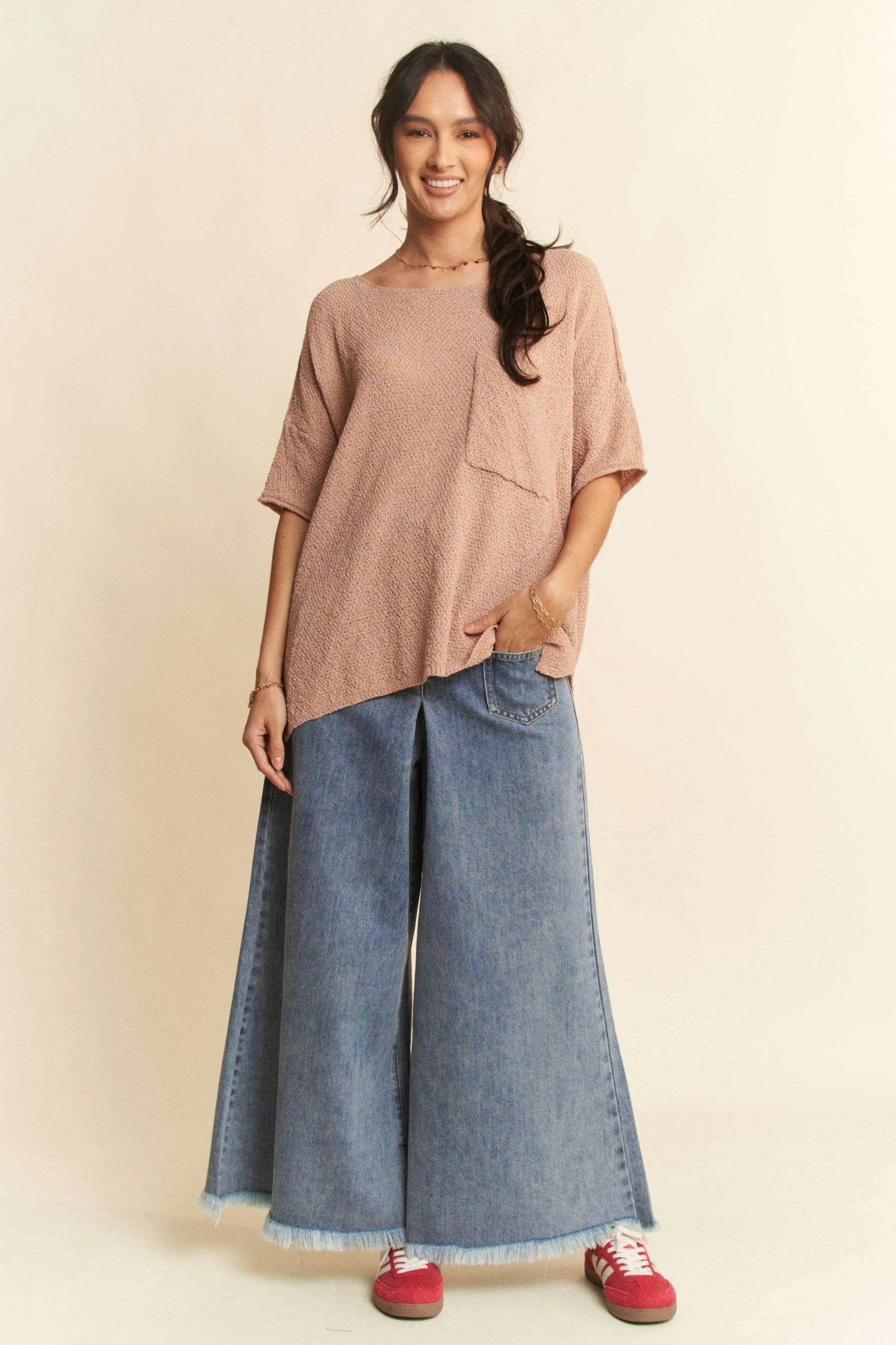 Davi & Dani Patch Pocket Wide Leg Culotte Jeans Trendsi c08569dfc28f48ec925ef8cafc18f7a0-Max-Origin