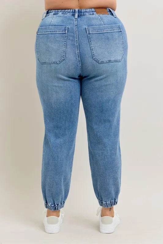Judy Blue Full Size High Waist Denim Jogger Plus Size Trendsi c14822b9-d335-4b8e-b347-1a3009b2305f-Max-Origin