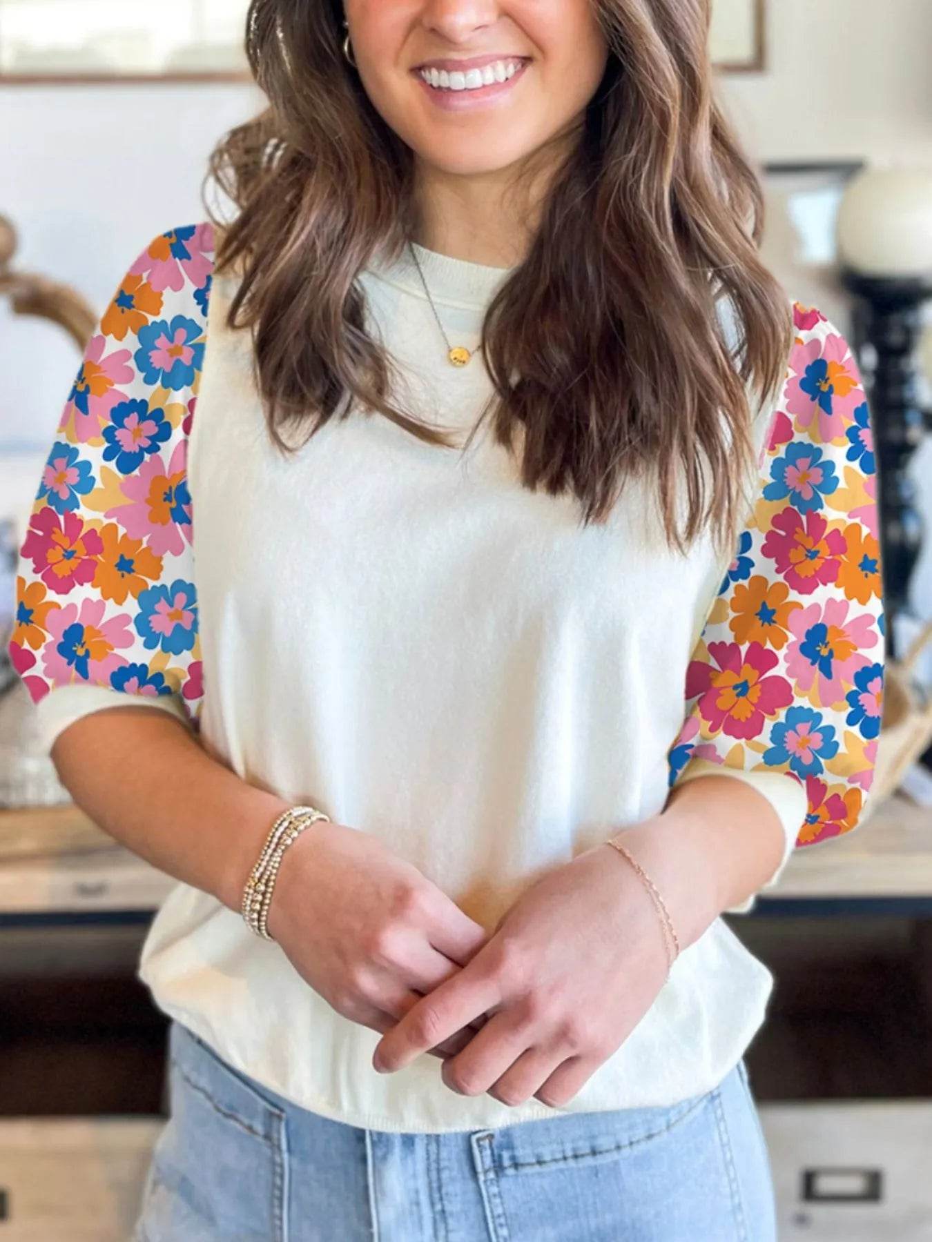 Floral Puff Sleeve Round Neck T-Shirt Trendsi c1a079a3-89da-4d75-a4da-78de7506c4d2-Max-Origin