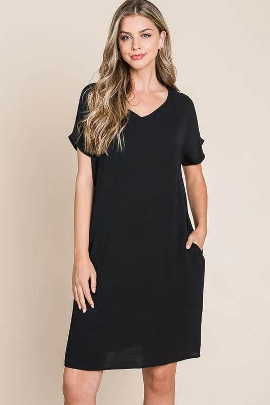 BOMBOM V-Neck Short Sleeve Dress with Pockets Black Trendsi c1b4b9b7-639d-458c-998d-6d7f8a3672ba-Max-Origin