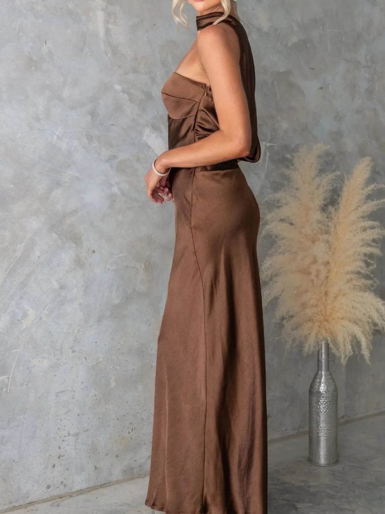 Satin Tube Maxi Dress Trendsi c2a39b82-158e-484b-ae28-33a4c33270f1-Max-Origin