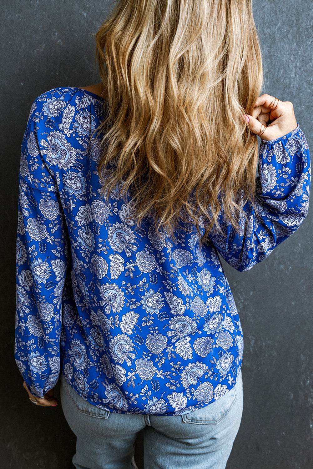 Floral Notched Neck Balloon Sleeve Blouse Trendsi c3797d2d50574bc797f5dfe163f7c8d2-Max