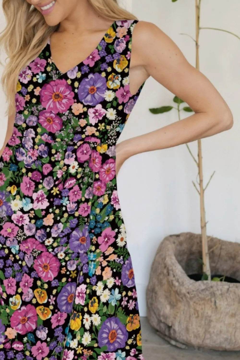FAM-FAM Tiered Printed V-Neck Sleeveless Dress Trendsi c523736c-e777-4a02-a10b-3794ea12e444-Max