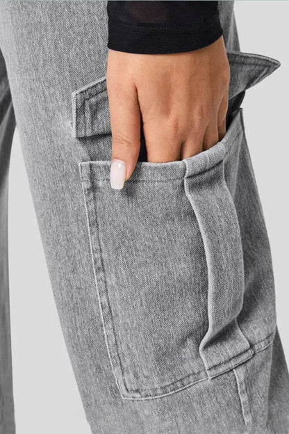 High Waist Straight Leg Cargo Jeans Trendsi c704a50e-e048-4506-b5bd-f764a849f50f-Max