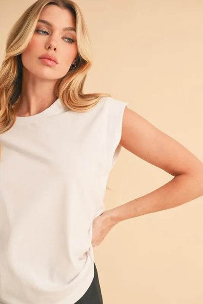 Aemi+Co Solid Color Round Neck Tank Trendsi c747e241d2974033a41a8ede6118476f-Max-Origin