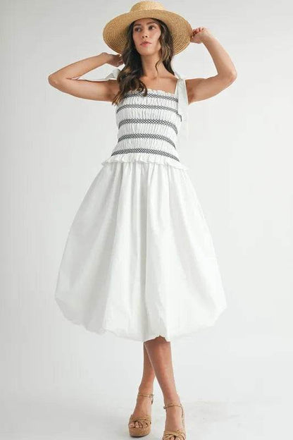 MABLE Smocked Bodice Bubble Midi Dress Trendsi c7e3150a488848638a6815aaf54ae3ec-Max-Origin_07d842ef-2c12-4dc9-ae08-c3cd7103155f