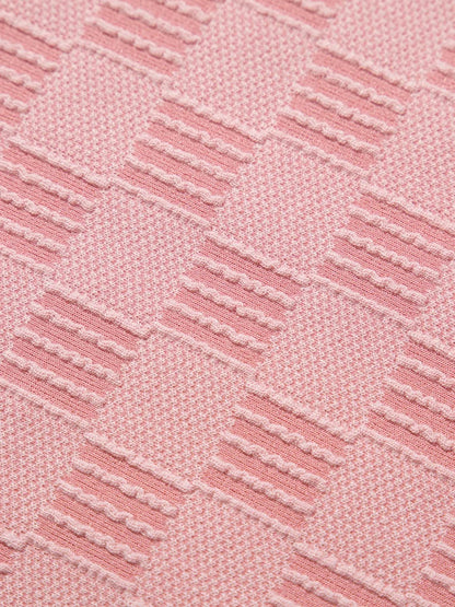 Checkered Textured Round Neck T-Shirt Trendsi c8fe3a06fe9b4fff83d8b4c676087a2d-Max-Origin