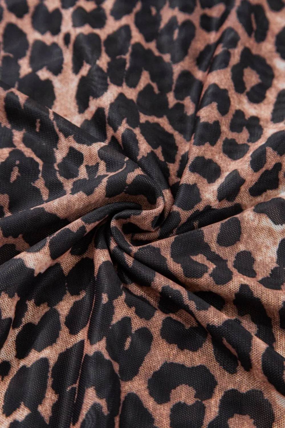Leopard Wrapped V Neck Slim Short Sleeve Top Trendsi c979e8b7-80b9-497d-ae68-53a8d86030a1-Max-Origin
